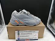 ADIDAS YEEZY BOOST 700 V2 INERTI FW2549 - 5