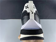 Sacai x Nike Pegasua Vaporfly Black White CI9928 001 - 2