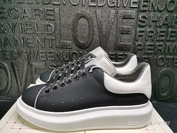 Alexander McQueen All Black