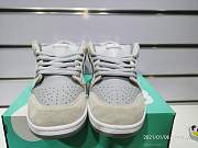 Nike SB Dunk Low Summit White Wolf Grey AR0778-110 - 4