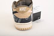 Travis Scott x Nike SB Dunk Low CT5053-001 - 4