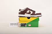 Supreme x Nike SB Dunk Low DH3228-103 - 2
