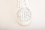 Christian Louboutin 7.10 - 6