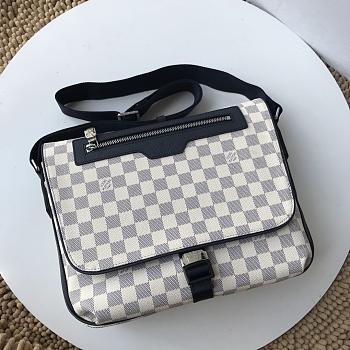 Louis Vuitton N40019 Matchpoint Messenger Damier Coastline