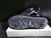 Alexander McQueen All Black2 - 2
