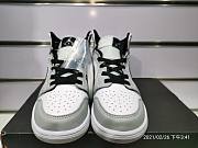 Air Jordan 1 Mid Light Smoke Grey 554724-092 - 4