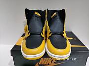 Air Jordan 1 Retro High Pollen 555088-701 - 5