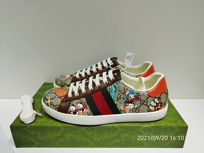 Gucci Ace x Disney Huey, Dewey, Louie Print _647950 2M110 8960 - 1