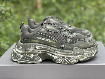 Balenciaga Triple S Faded Green 536737W3CN33900