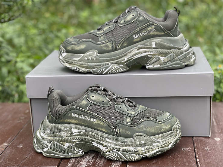 Balenciaga Triple S Faded Green 536737W3CN33900 - Okfoot.ru