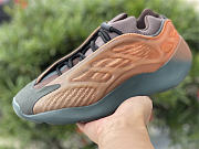 Adidas Yeezy 700 V3 Copper Fade GY4109 - 5