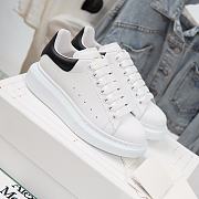 Alexander McQueen Oversized Ivory Black  Version - 4