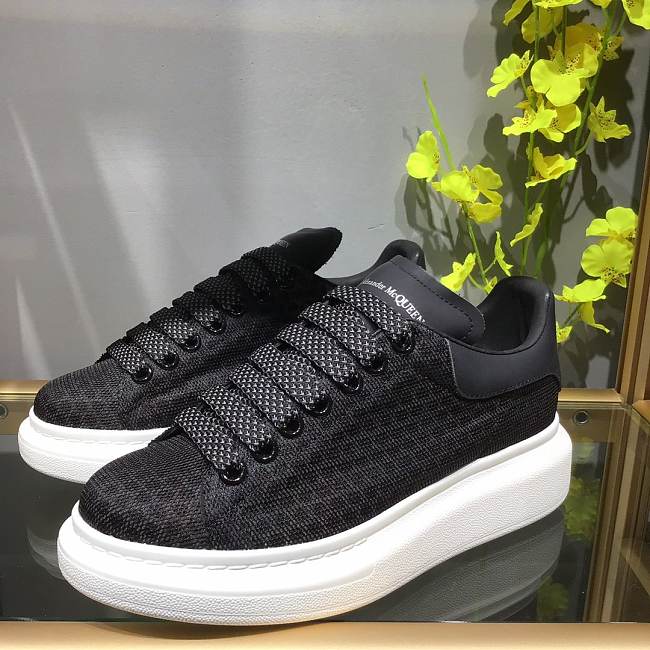 Alexander McQueen Full Black - 1