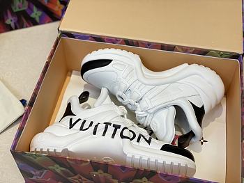 LV ARCHLIGHT SNEAKER LV4