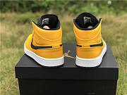 Jordan 1 Mid University Gold Black - 554724-700 - 2