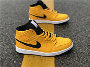 Jordan 1 Mid University Gold Black - 554724-700 - 5