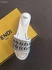 FF INTERLACE White leather slides - 8R8092AEH6F0Z5V - 3