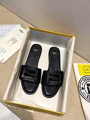 Fendi SIGNATURE Black leather slides - 8R8136AE7TF0ABB - 1