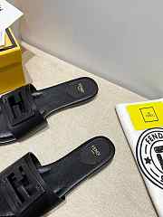 Fendi SIGNATURE Black leather slides - 8R8136AE7TF0ABB - 3