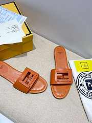 Fendi SIGNATURE Brown leather slides - 8R8136AE7TF1C4R - 5