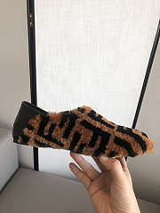 Fendi Brown sheepskin slippers - 8P8082AD7MF0R7R  - 6