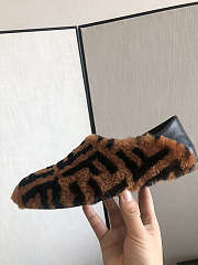 Fendi Brown sheepskin slippers - 8P8082AD7MF0R7R  - 4
