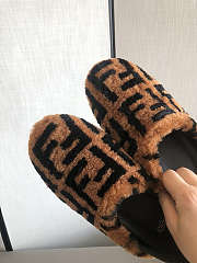 Fendi Brown sheepskin slippers - 8P8082AD7MF0R7R  - 2