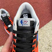 Nike Dunk Low EMB NBA 75th Anniversary Knicks DD3363 002 - 3