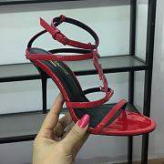 Saint Laurent Cassandra logo plaque 110mm sandals - Red 5358150NPVV - 4
