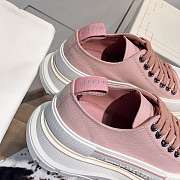 Alexander McQueen Tread Slick Lace Up Magnolia (W) 611705W4LR19243 - 2