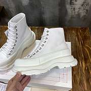 Alexander McQueen Tread Slick Lace Up Boot White 611706W4MV21000 - 1