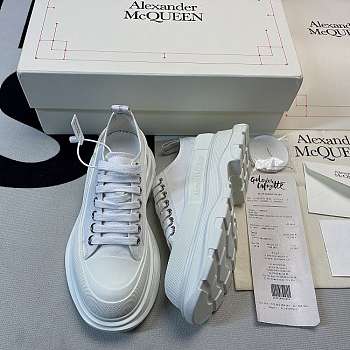 Alexander McQueen Tread Slick Low Lace Up White White