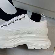 Alexander McQueen Tread Slick Low Lace Up White White - 6