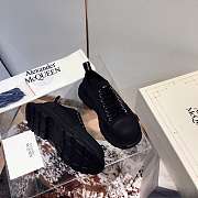 Alexander McQueen Tread Slick Low Lace Up Triple Black 604257 W4L32 - 6