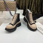 Alexander McQueen Tread Slick Lace Up Boot Black Beige - 5
