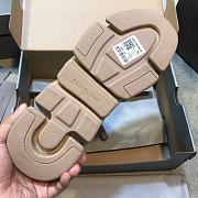 Balenciaga Speed Lace Up Triple Beige 587289W17019710 - 5