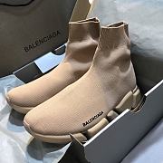 Balenciaga Speed 2 Beige 617196W2DB19710 - 3