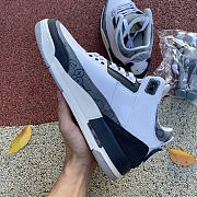 Air Jordan 3 KAWS x Cool grey - 3
