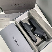 BALENCIAGA Black Logo Pool Slides  - 5