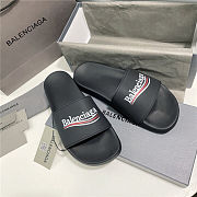 BALENCIAGA Black Logo Wavy Pool Slides - 4