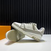 LV TRAINER SNEAKER GREY 1A8WAX - 6