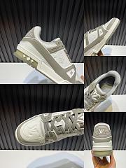 LV TRAINER SNEAKER GREY 1A8WAX - 2