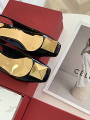 ONE STUD PATENT-LEATHER SLINGBACK PUMP BLACK 30 MM  - 4