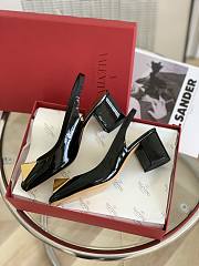 ONE STUD PATENT-LEATHER SLINGBACK PUMP BLACK 30 MM  - 5