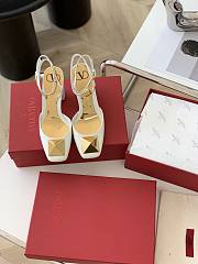 ONE STUD PATENT-LEATHER SLINGBACK PUMP WHITE 60 MM - 3