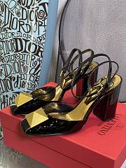 ONE STUD PATENT-LEATHER SLINGBACK PUMP BLACK 90 MM - 6