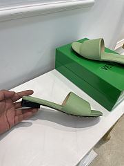 Bottega Veneta Green Band Sandals - 2