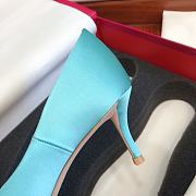 Roger Vivier Trompette Buckle Blue Pearl Pumps - 5