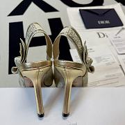 J'Adior Slingback Pump White and Gold-Tone Toile de Jouy  - 4