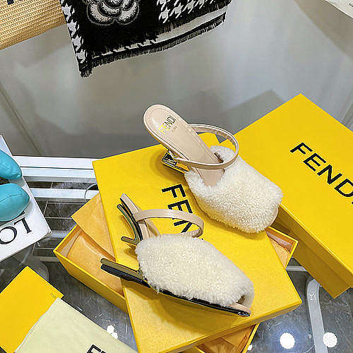 Fendi Pink mink high-heeled sandals 8R8212AHGHF1FFZ - 1